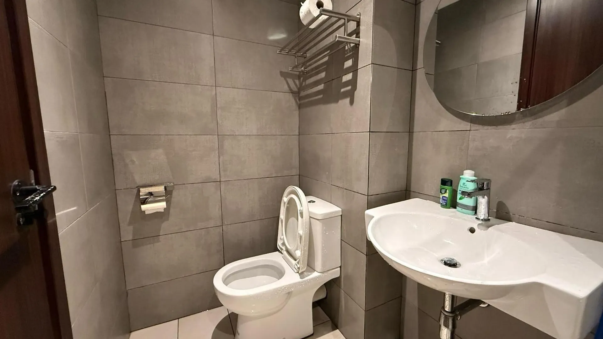 K Avenue By 8Avenue Apartment Donggongon